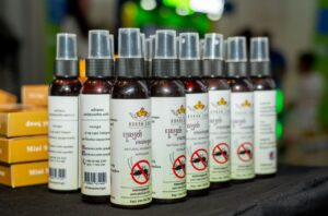 natural mosquitos repellent